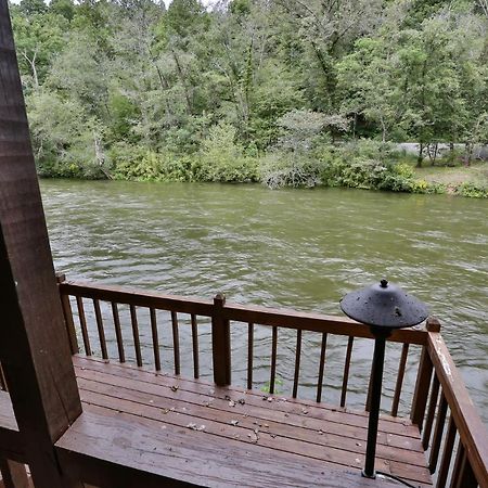 Heaven On The Toccoa Where You Will Enjoy The Sites And Sounds Of The Toccoa River Mineral Bluff Exteriér fotografie